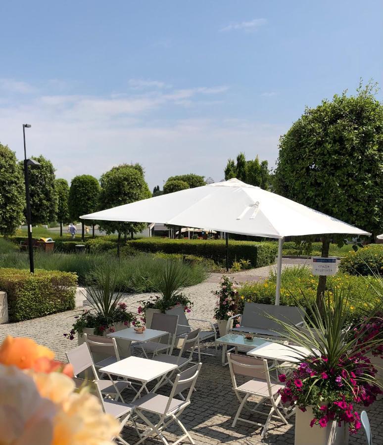 Apart-Hotel La Rocchetta Padenghe sul Garda Zewnętrze zdjęcie